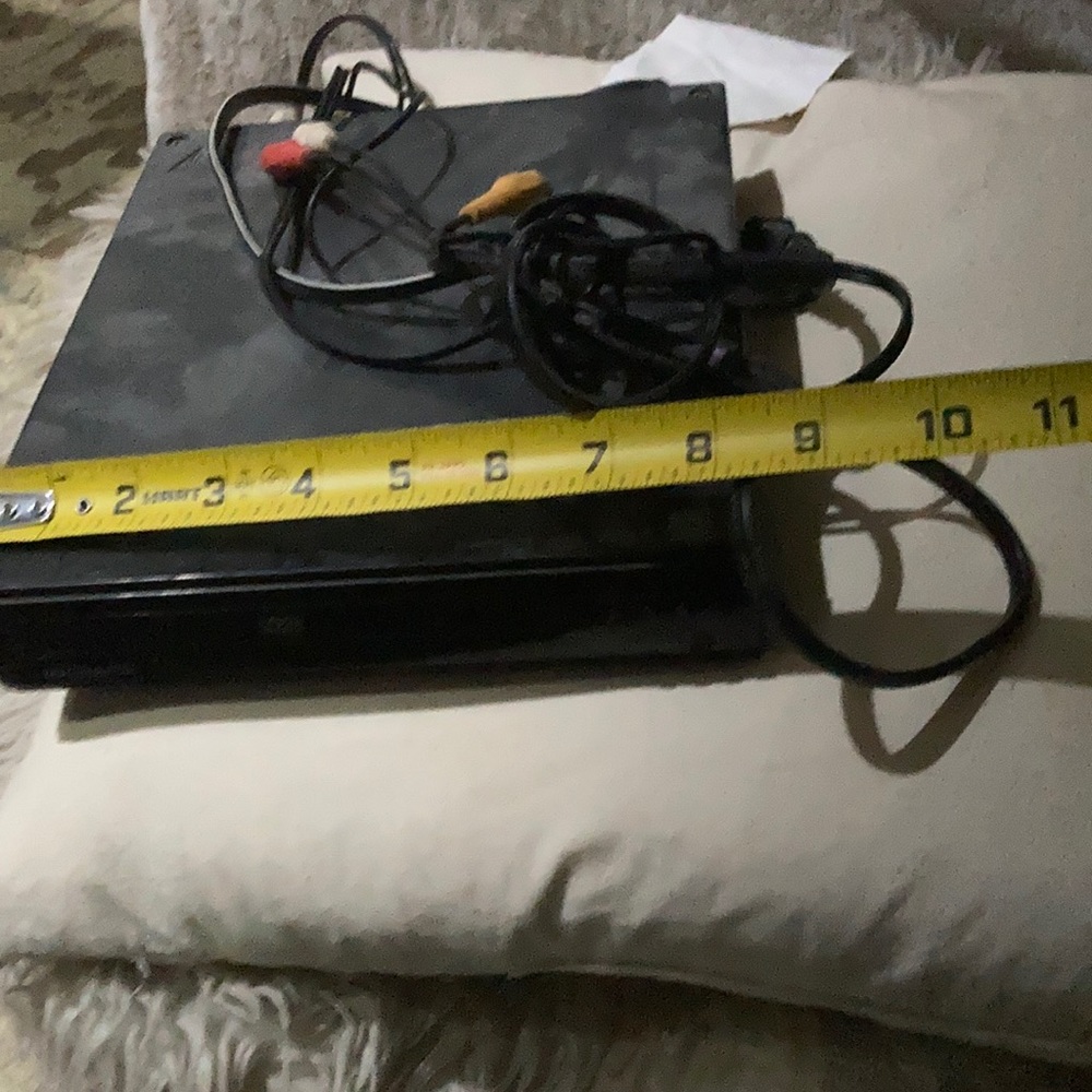 Magnavox 9 “x 10 “ inches DVD Player RCA cables